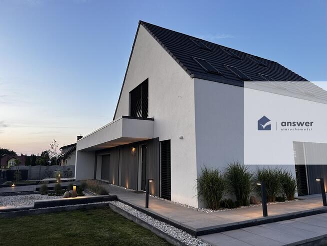 NOWOCZESNY I WYJĄTKOWY DOM W OSIEKU Z DZIAŁKĄ 57A