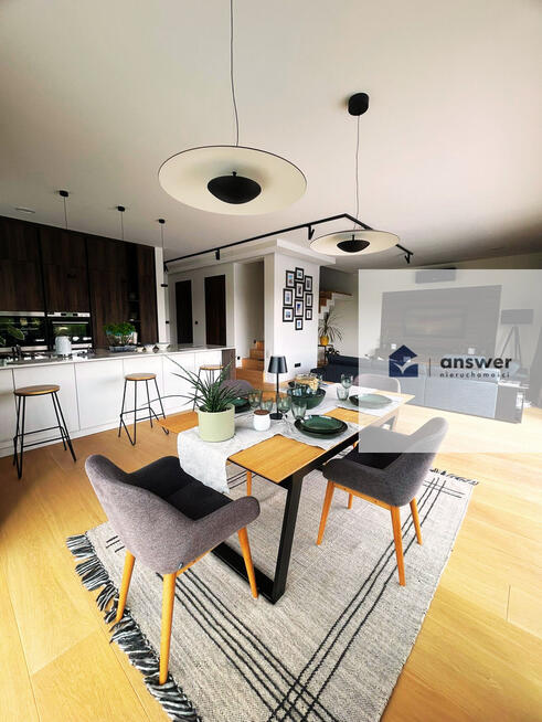 NOWOCZESNY I WYJĄTKOWY DOM W OSIEKU Z DZIAŁKĄ 57A