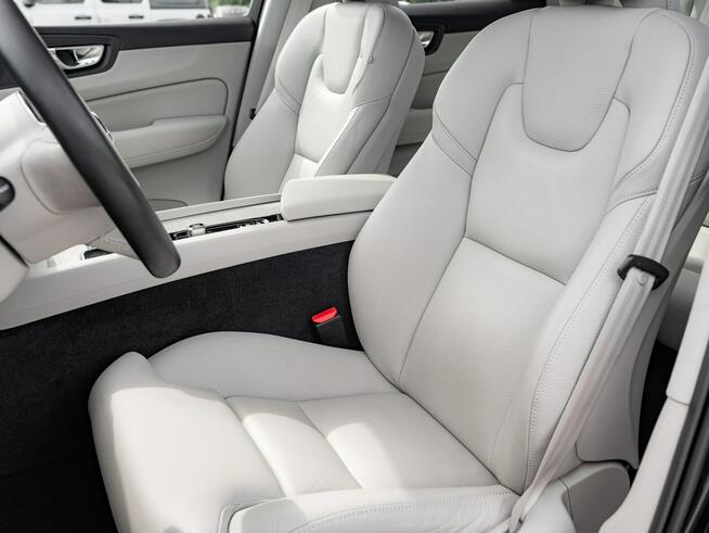 Volvo XC 60 GD8F256#B4 B Inscription Podgrz.f I kier K.cof Salon PL VAT 23%