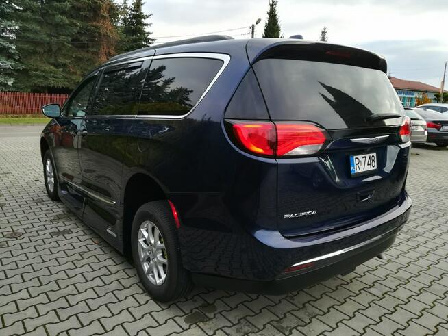 Chrysler Pacifica Pojazd Specjalistyczny dla osób niepełnosprawnych !