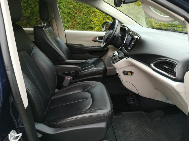 Chrysler Pacifica Pojazd Specjalistyczny dla osób niepełnosprawnych !