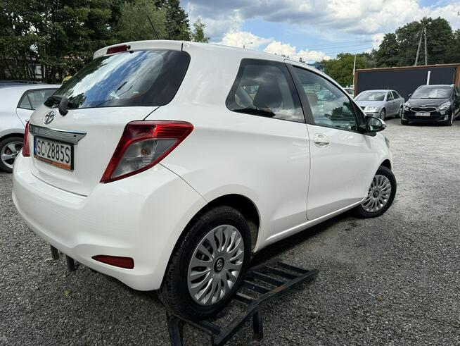 Toyota Yaris Salon Polska . Bezwypadkowy. Navigacja .Klimatyzacja