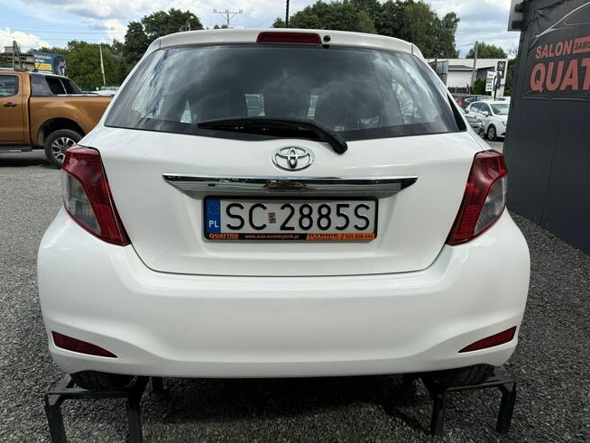 Toyota Yaris Salon Polska . Bezwypadkowy. Navigacja .Klimatyzacja