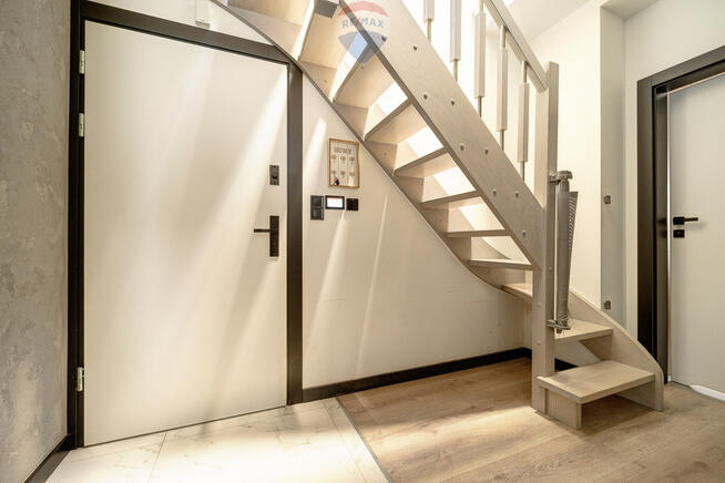 Dwukondygnacyjne mieszkanie w wysokim standardzie!