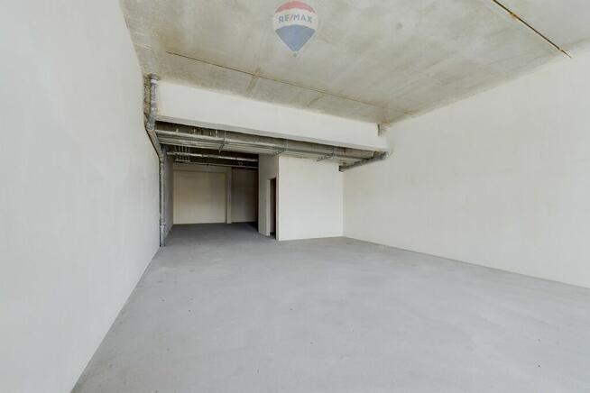 Na sprzedaż lokal handlowo-usługowy,pow. 97,33 m²