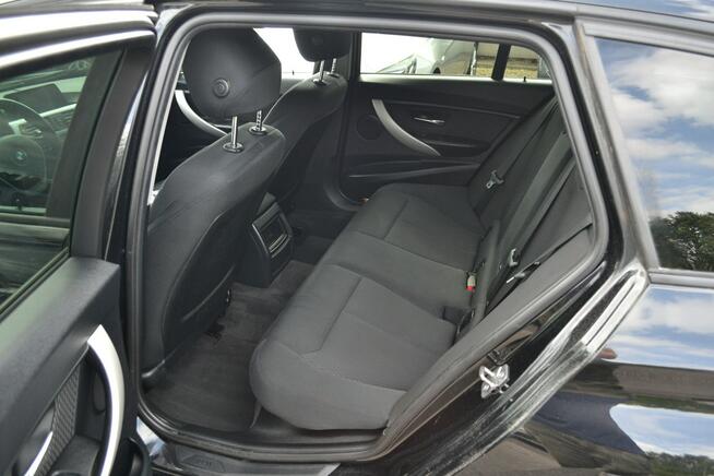 BMW 318 Klimatyzacja*Nawigacja*Zadbany*El. Klapa*KeyLessGo