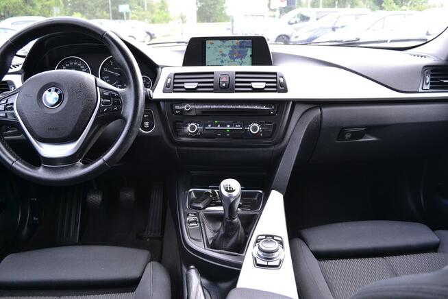 BMW 318 Klimatyzacja*Nawigacja*Zadbany*El. Klapa*KeyLessGo