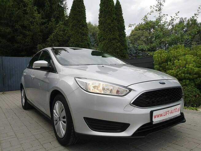 Ford Focus 1.6 16V Benzyna Klima Podgrz. szyby Salon Polska Gwarancja