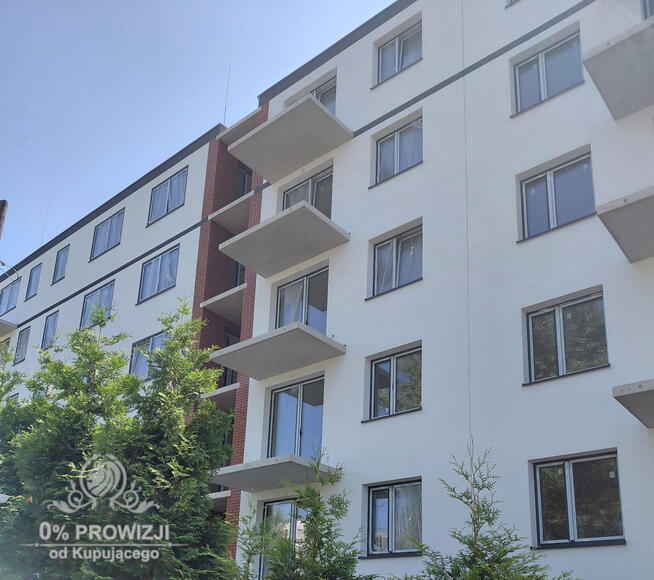 Piękne mieszkanie 2 pokojowe z balkonem w doskonałej lokalizacji