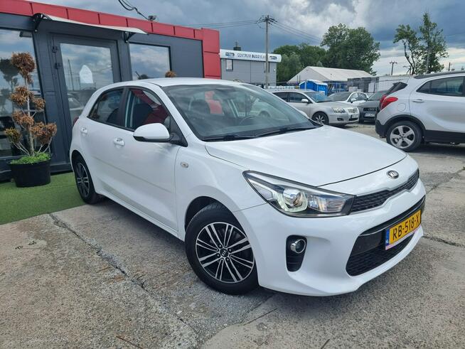 Kia Rio navi,kamera,temomat