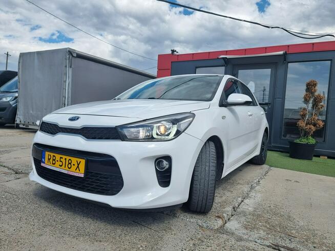 Kia Rio navi,kamera,temomat