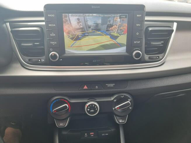 Kia Rio navi,kamera,temomat