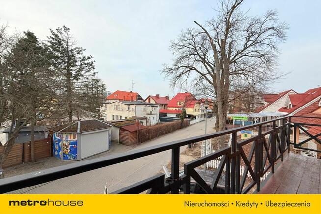 Dom z lokalem usługowym blisko morza