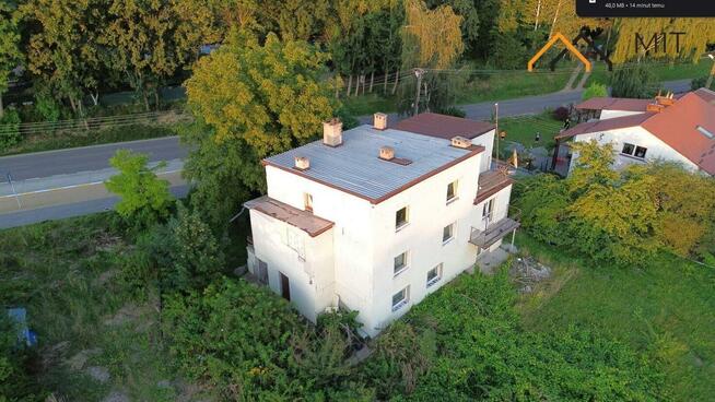 Dom na ul.Zwięczycka 4, 300 m² na działce 9 arów.