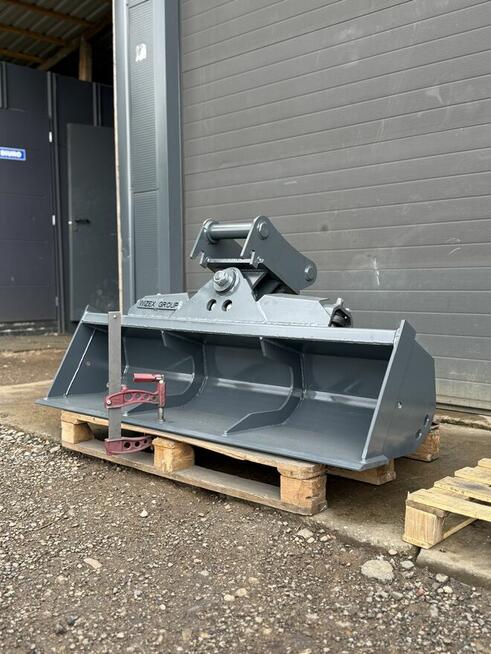 Łyżka skarpowa hydrauliczna 150cm 3,6-5,5t