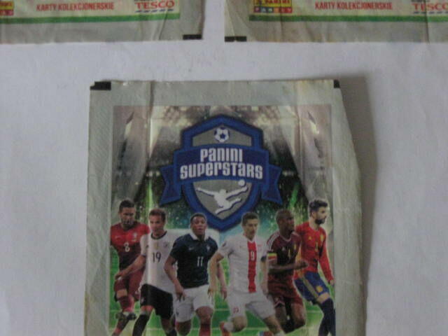 Piłkarskie karty kolekcjonerskie Panini superstars
