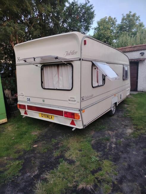 Sprzedam przyczepę kempingową