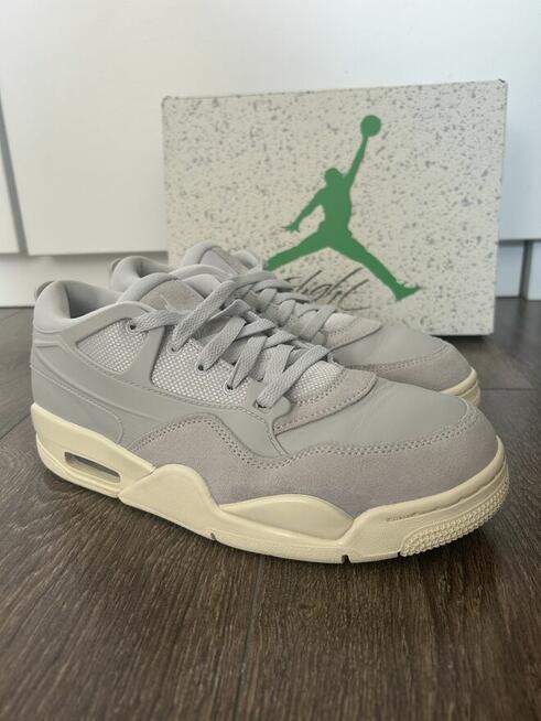 Sprzedam buty Air Jordan 4 RM VINTED