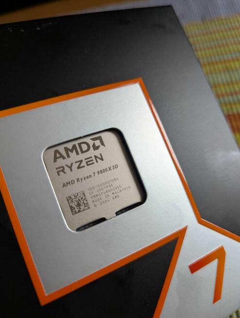 AMD Ryzen 7 9800X3D
