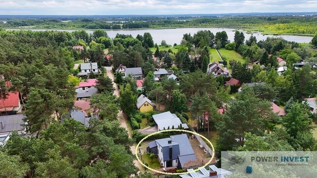Dom blisko jeziora | Osłonin