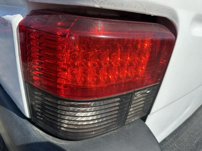 Volkswagen Transporter 9 miejsc, long, hak ,Webasto, wymieniony rozrząd i olej, lampy LED