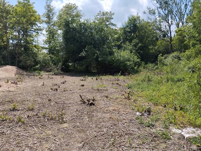 Sprzedam działkę budowlaną