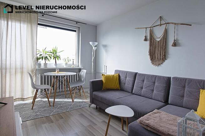 Umeblowane mieszkanie trzypokojowe
