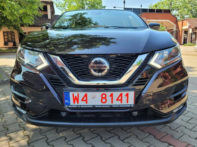 Nissan Qashqai 1,3 DIG-T DCT automat
