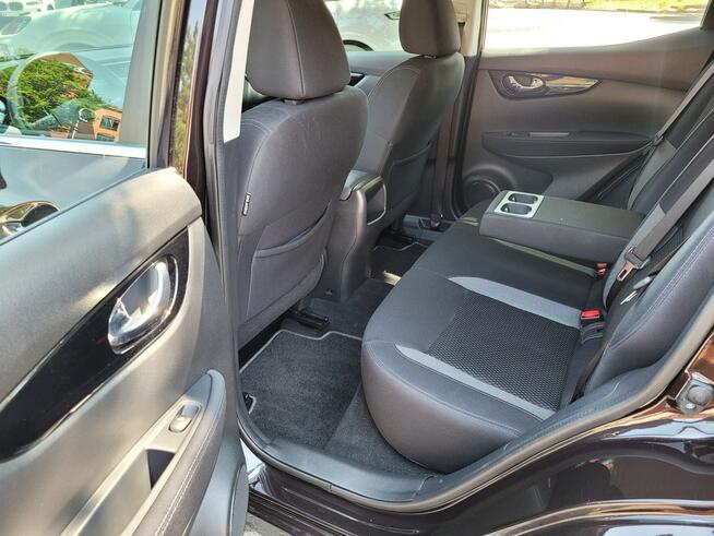 Nissan Qashqai 1,3 DIG-T DCT automat