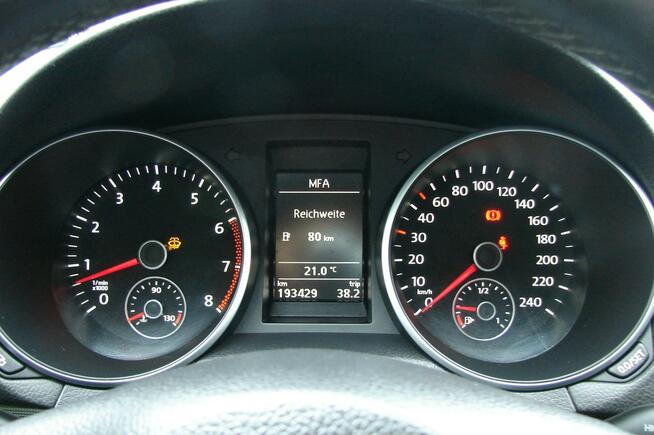 Volkswagen Golf Benzyna 1,2 -90 KM. Dobry stan techn.i wizualny