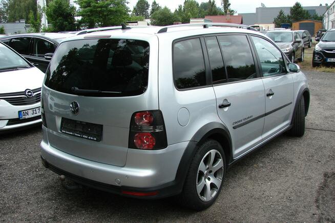 VW Touran Cross 2,0 TDi 140 KM