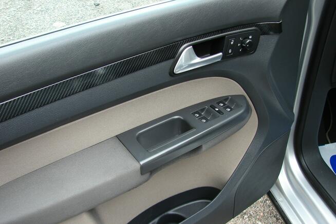 VW Touran Cross 2,0 TDi 140 KM