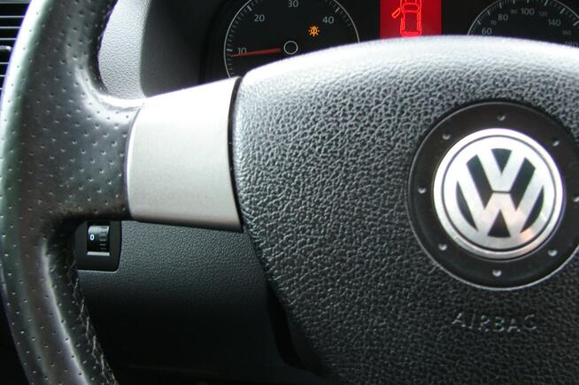 VW Touran Cross 2,0 TDi 140 KM
