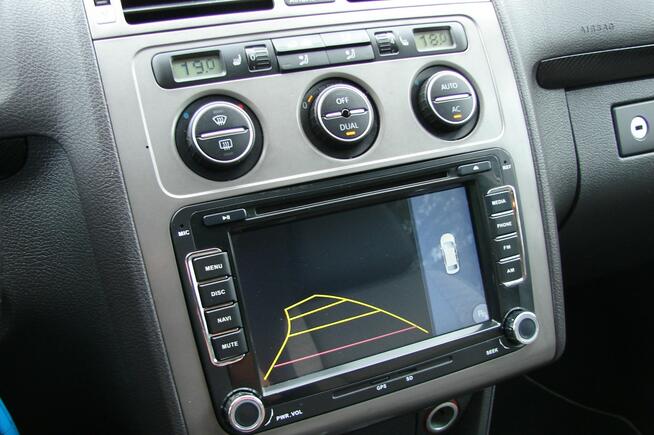 VW Touran Cross 2,0 TDi 140 KM
