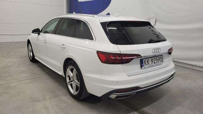Audi A4 40 TFSI mHEV Advanced S tronic