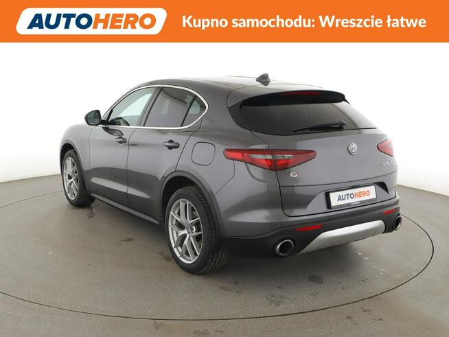 Alfa Romeo Stelvio 4x4 automat skóra navi klima auto grzane fotele kamera cofania