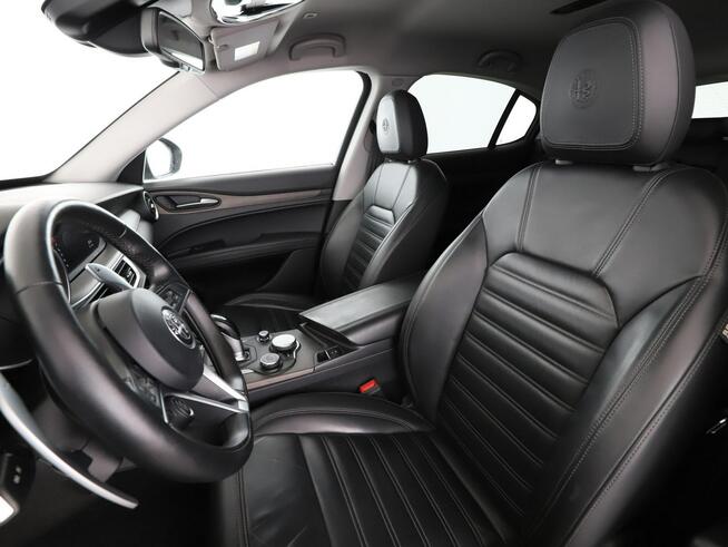 Alfa Romeo Stelvio 4x4 automat skóra navi klima auto grzane fotele kamera cofania