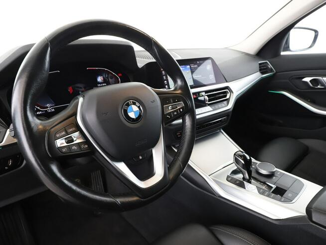 BMW 318 full led automat vortual skora kamera navi grzane fotele