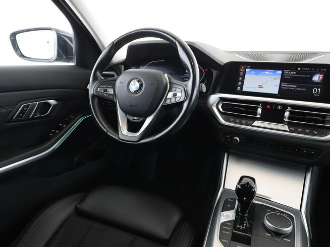 BMW 318 full led automat vortual skora kamera navi grzane fotele