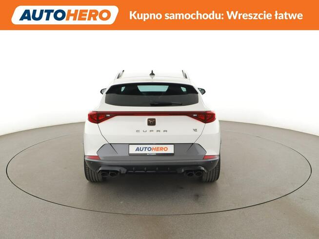 Cupra Formentor FV23% 4x4 DSG full LED virtual cocpit ACC navi kamera i czujniki parko
