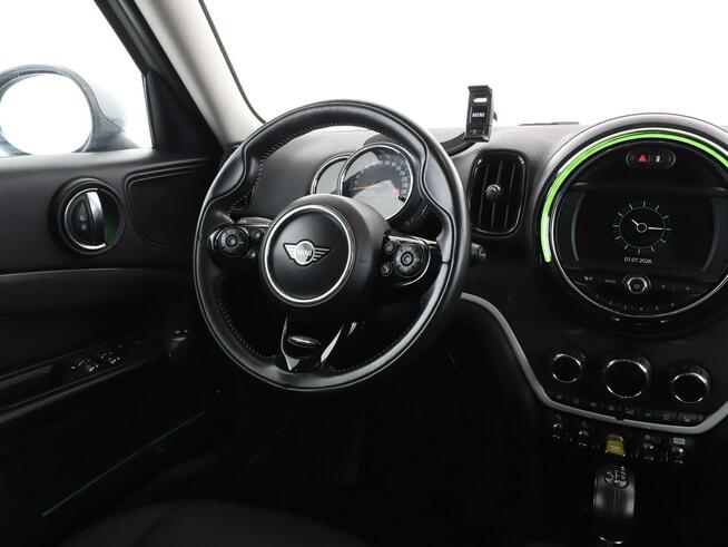Mini Countryman PHEV full LED navi grzane fotele kamera i czujniki parkowania