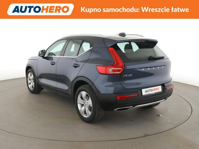 Volvo XC 40 2.0D Automat Inscription Navi Tempomat Grzane Fotele Skóra Kamera LED