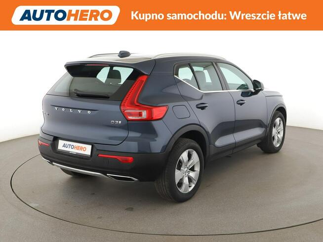 Volvo XC 40 2.0D Automat Inscription Navi Tempomat Grzane Fotele Skóra Kamera LED