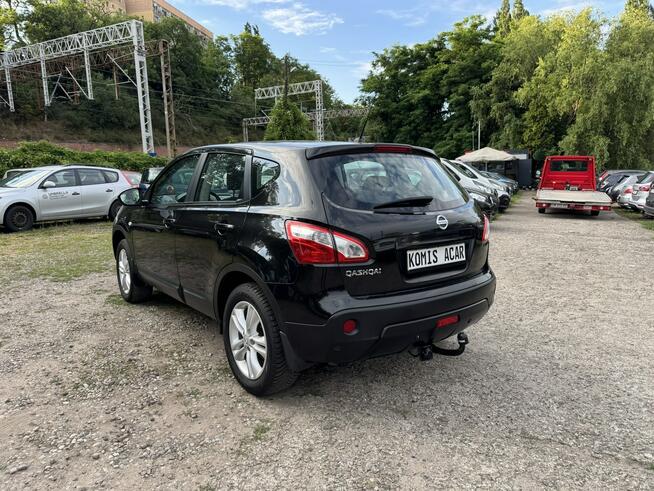 Nissan Qashqai LIFTING-2.0i-141km-Serwisowany-Bezwypadkowy-PDC-Klimatronik-Panorama