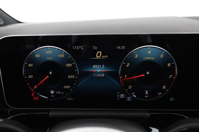Mercedes B 180 Salon Pl 1wł bezwypadk serwis Rok Gwarancji Bogate wyposażenie