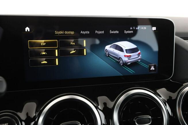 Mercedes B 180 Salon Pl 1wł bezwypadk serwis Rok Gwarancji Bogate wyposażenie