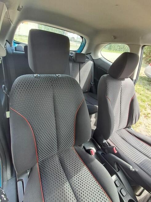sprzedam Mazda 2