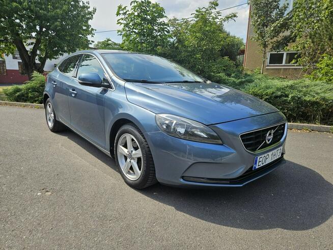 Volvo V40 Ładne i Zadbane* Panorama dach* Rok GWARANCJI