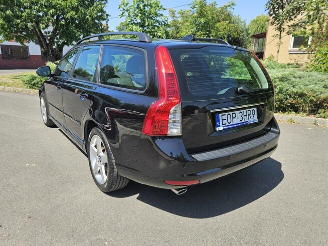 Volvo V50 2.0d 150km 5 cylindrów* Super Stan* Bogate Wyposażenie* Rok GWARANCJI