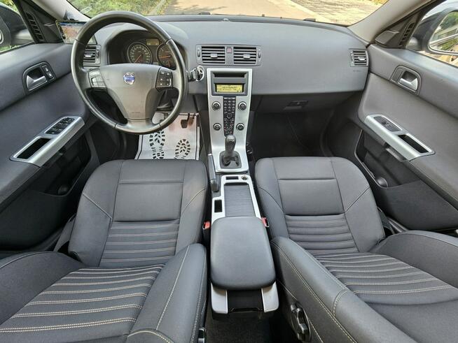 Volvo V50 2.0d 150km 5 cylindrów* Super Stan* Bogate Wyposażenie* Rok GWARANCJI